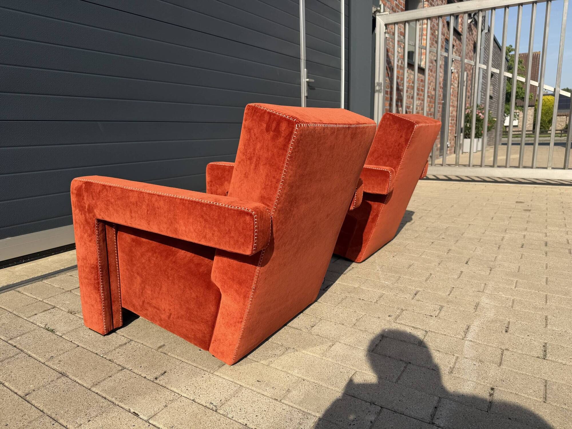2x Cassina Utrecht chair in terracotta (rust brown) velvet in new condition!