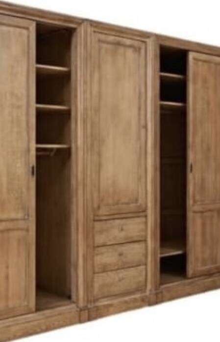 Dressing en bois massif sablé, grande armoire