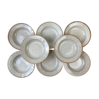 8 Hollow Plates in Tulowice Sandstone
