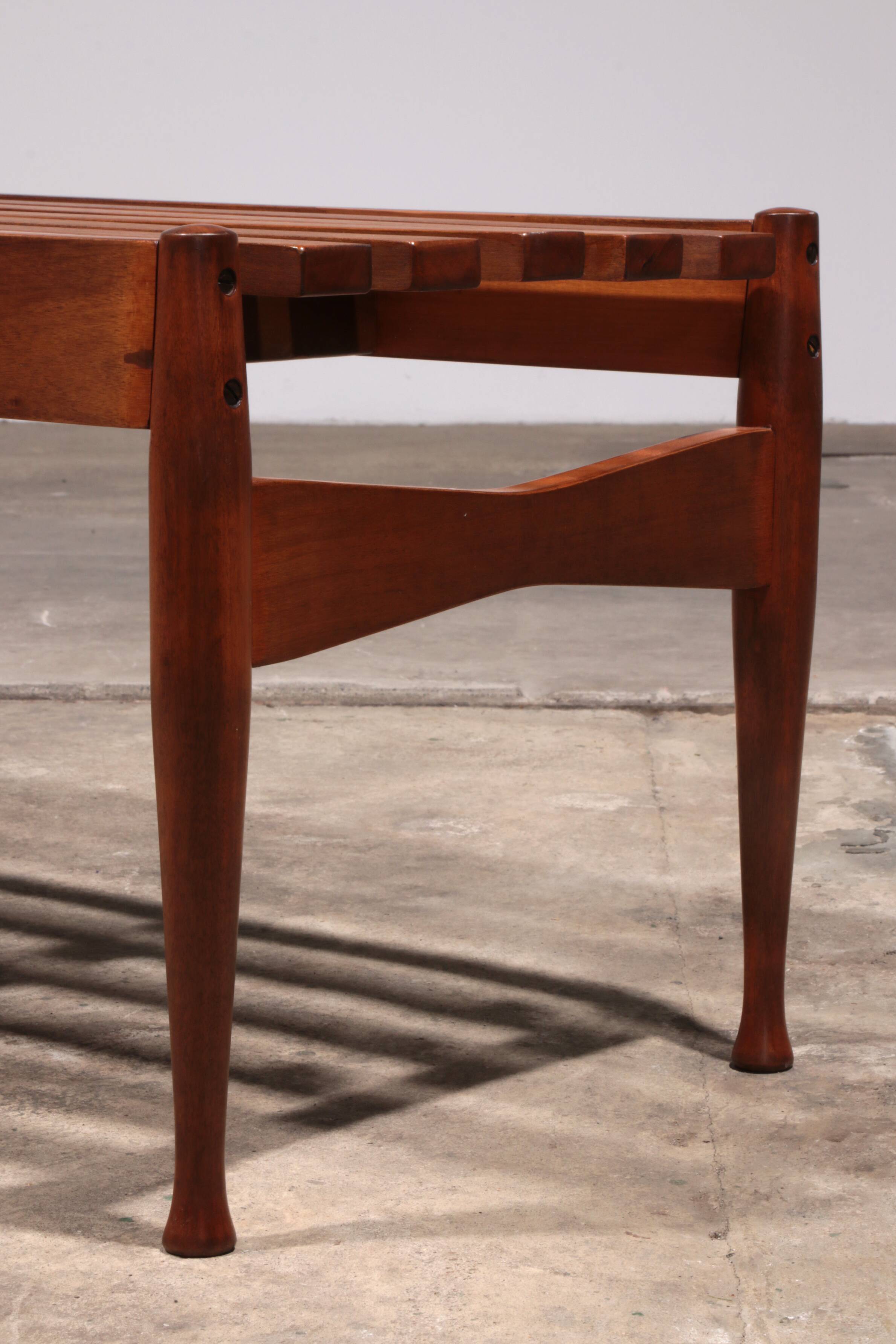 Banc vintage en noyer de Gio Ponti réalisé par Fratelli Reguitti, 1950