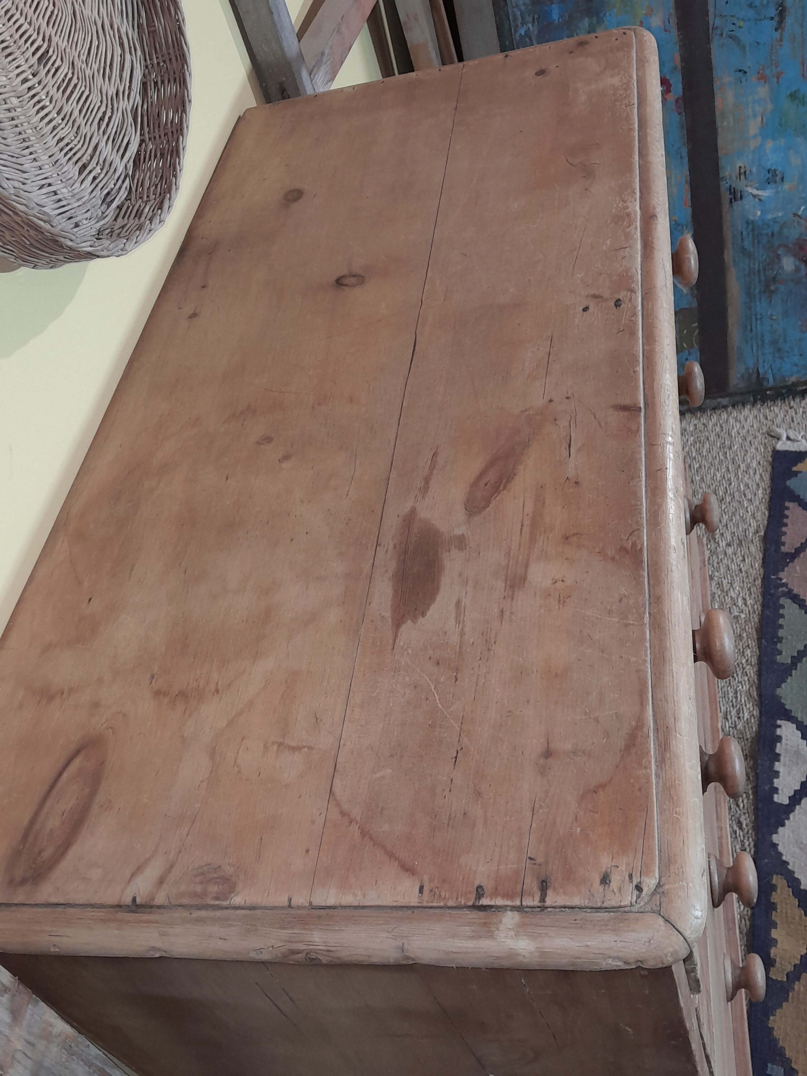 English chest of drawers