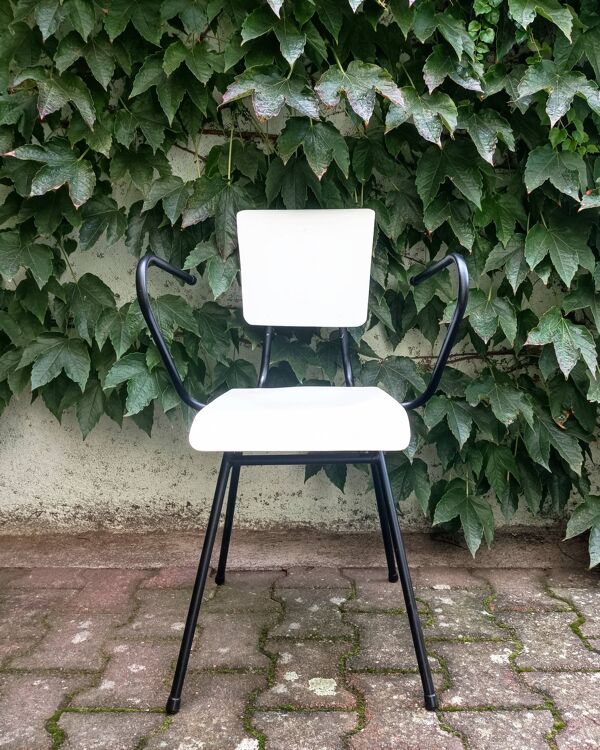 Fauteuil tubulaire par Jacques Hitier