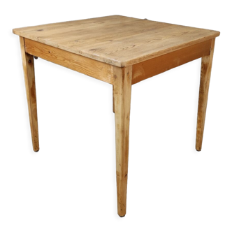 Square fir table
