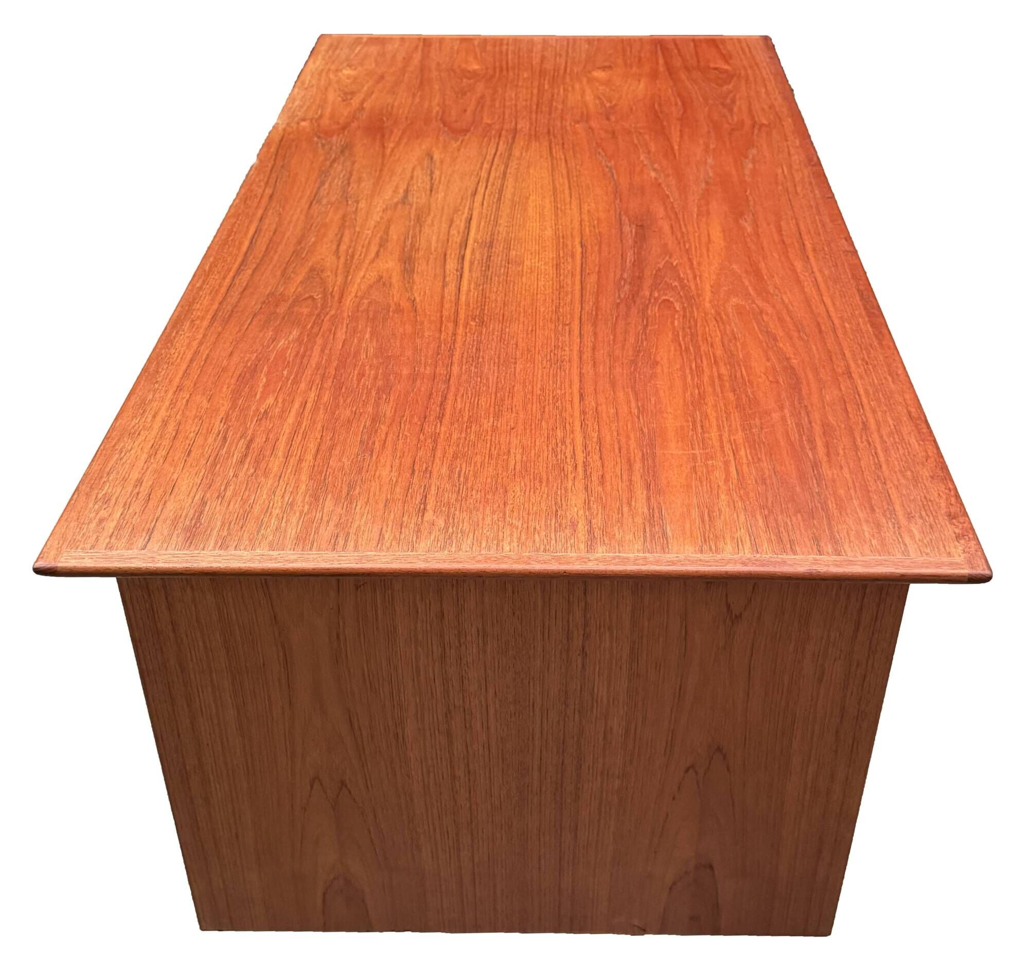 Bureau scandinave vintage en teck