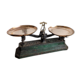 Cast iron scale copper trays