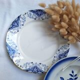 Shallow dish Badonviller and Creil and Montereau blue