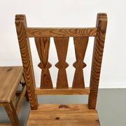 Série de 4 chaises en pin, années 70