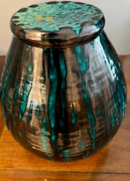 Ceramic vase from Accolay Design