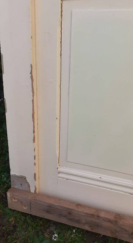 81.2x212 door and old molded paneled communication frame