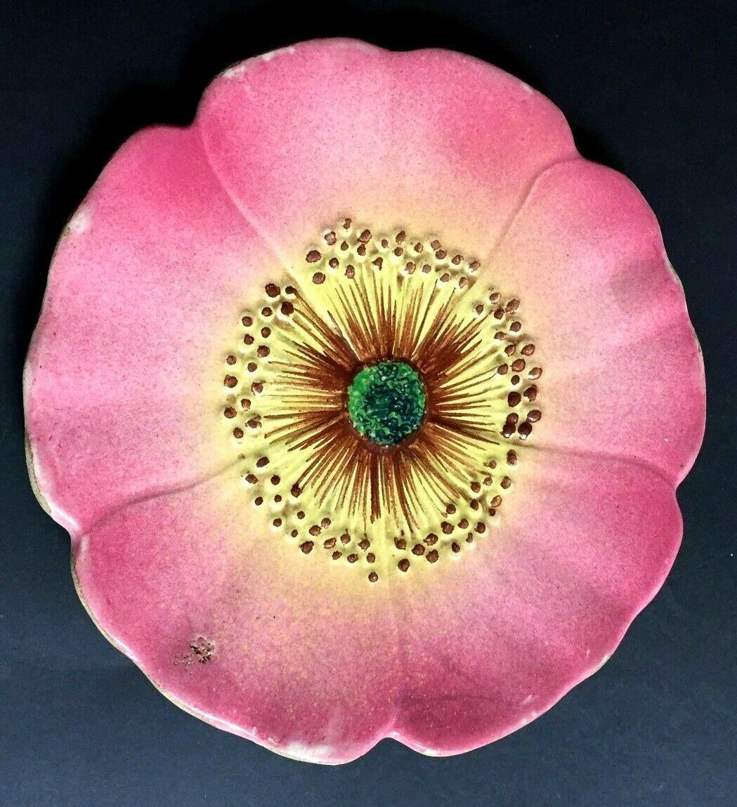 Art deco dabbling plate pink flower eglantine