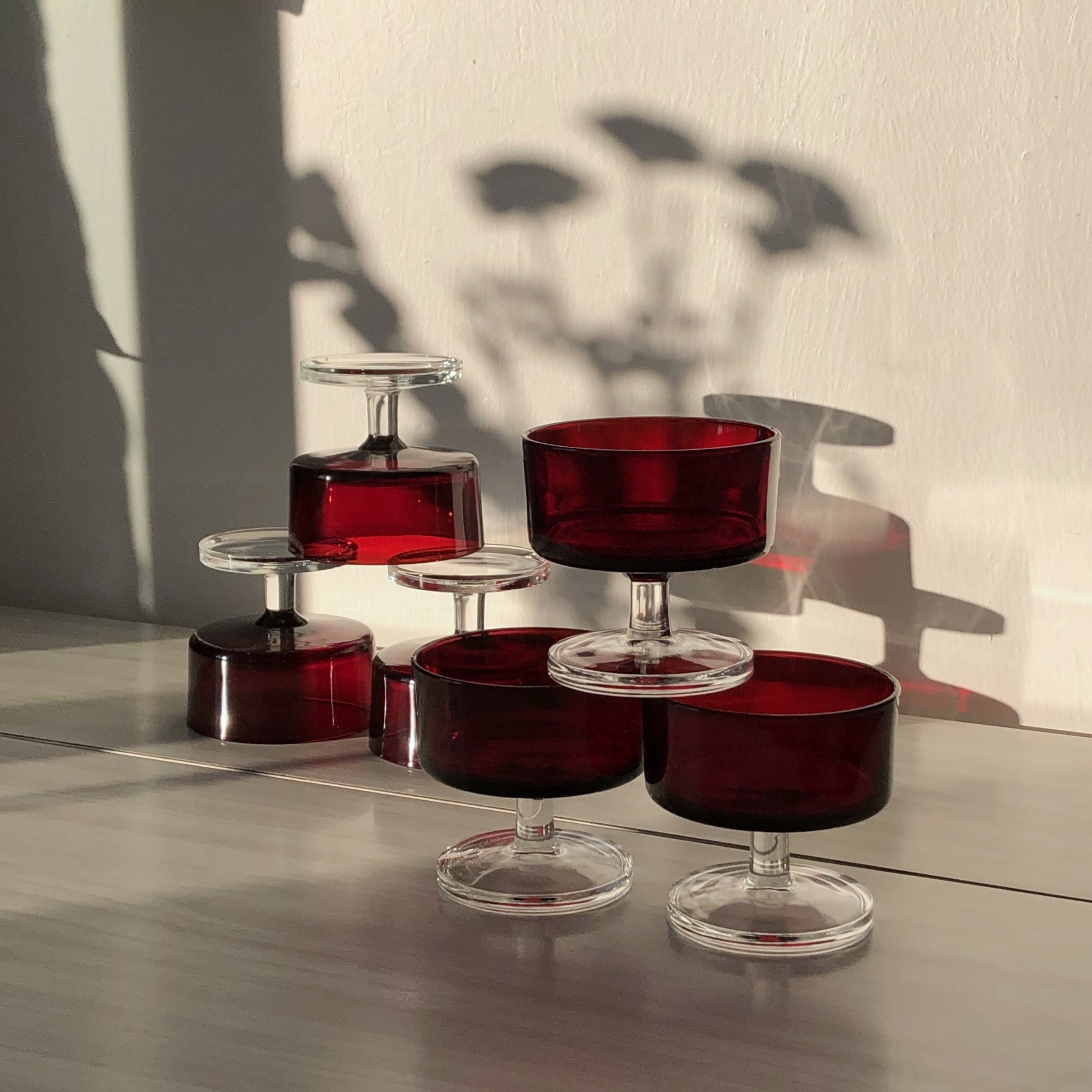 Translucent red champagne or dessert glasses, model Cavalier Luminarc 70s'.