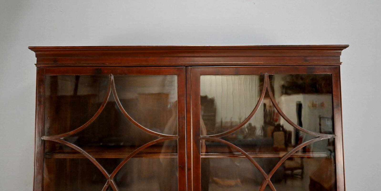 Mahogany Display Cabinet, England - Early 20th Century