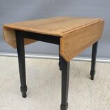 Two-tone kitchen table 2 extensions 1930