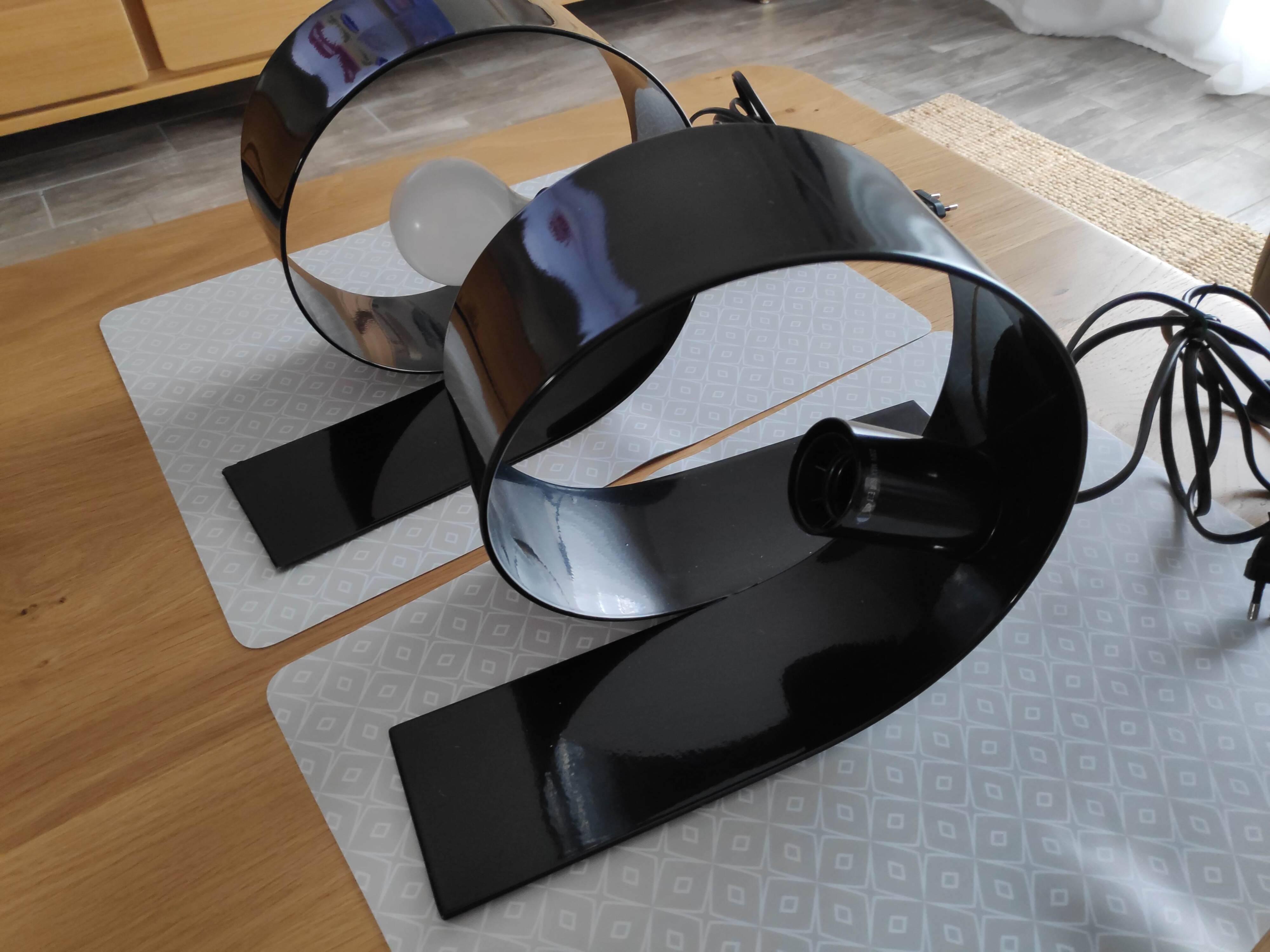 Massive Looping lamp pair (L-0132)