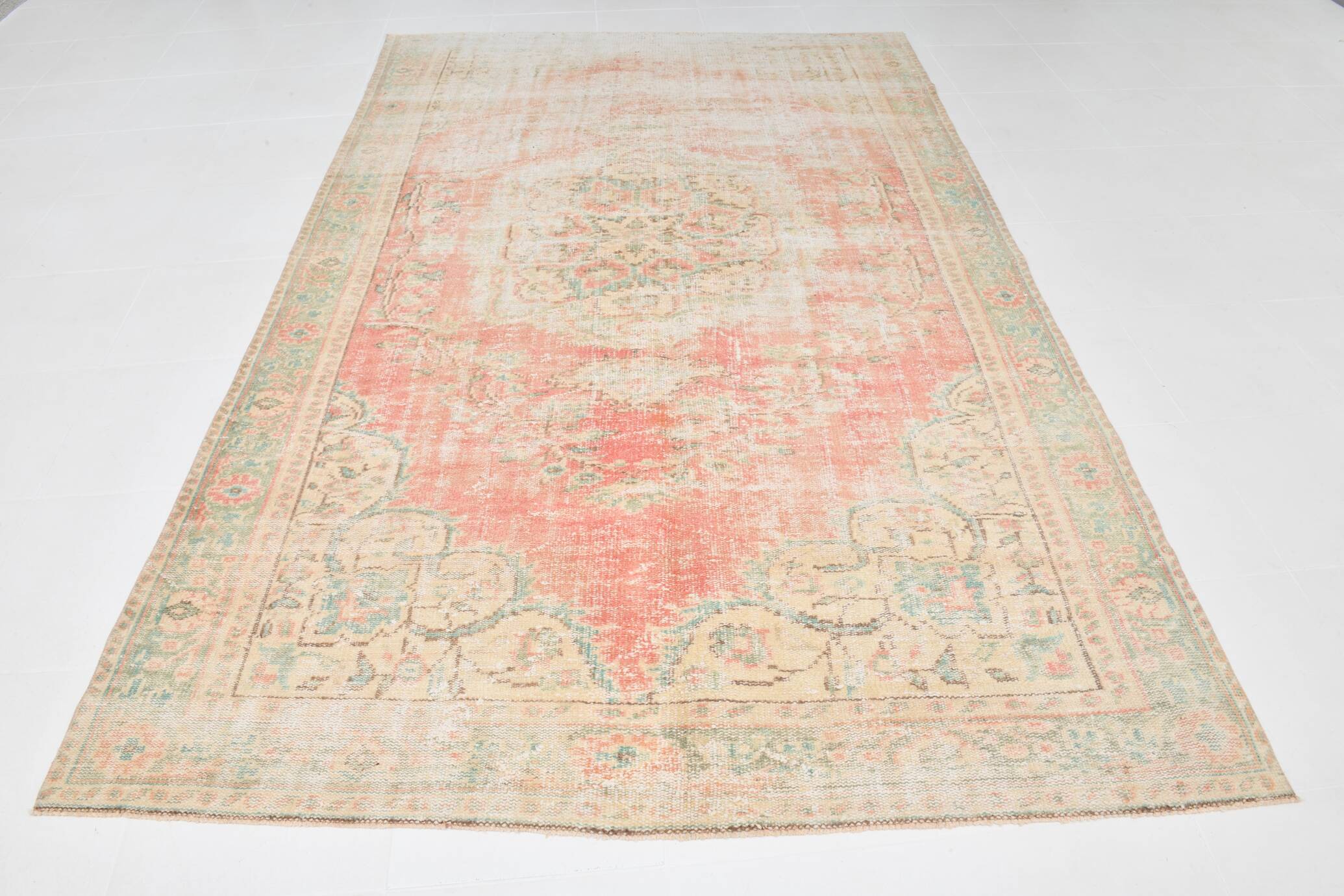 6x10 Peach Red Turkish Vintage Rug, 194x294Cm
