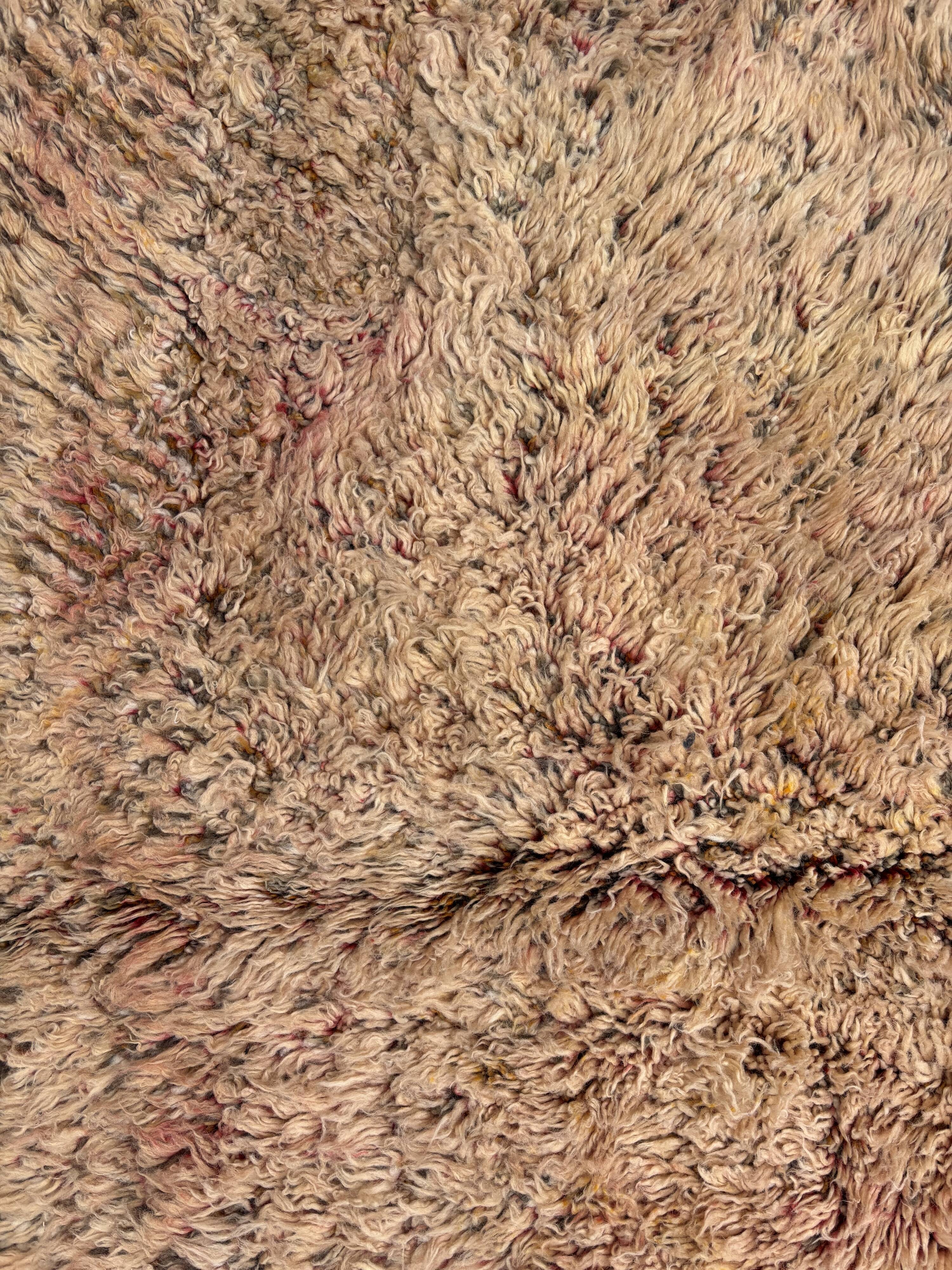 Vintage Moroccan Berber rug from Boujad