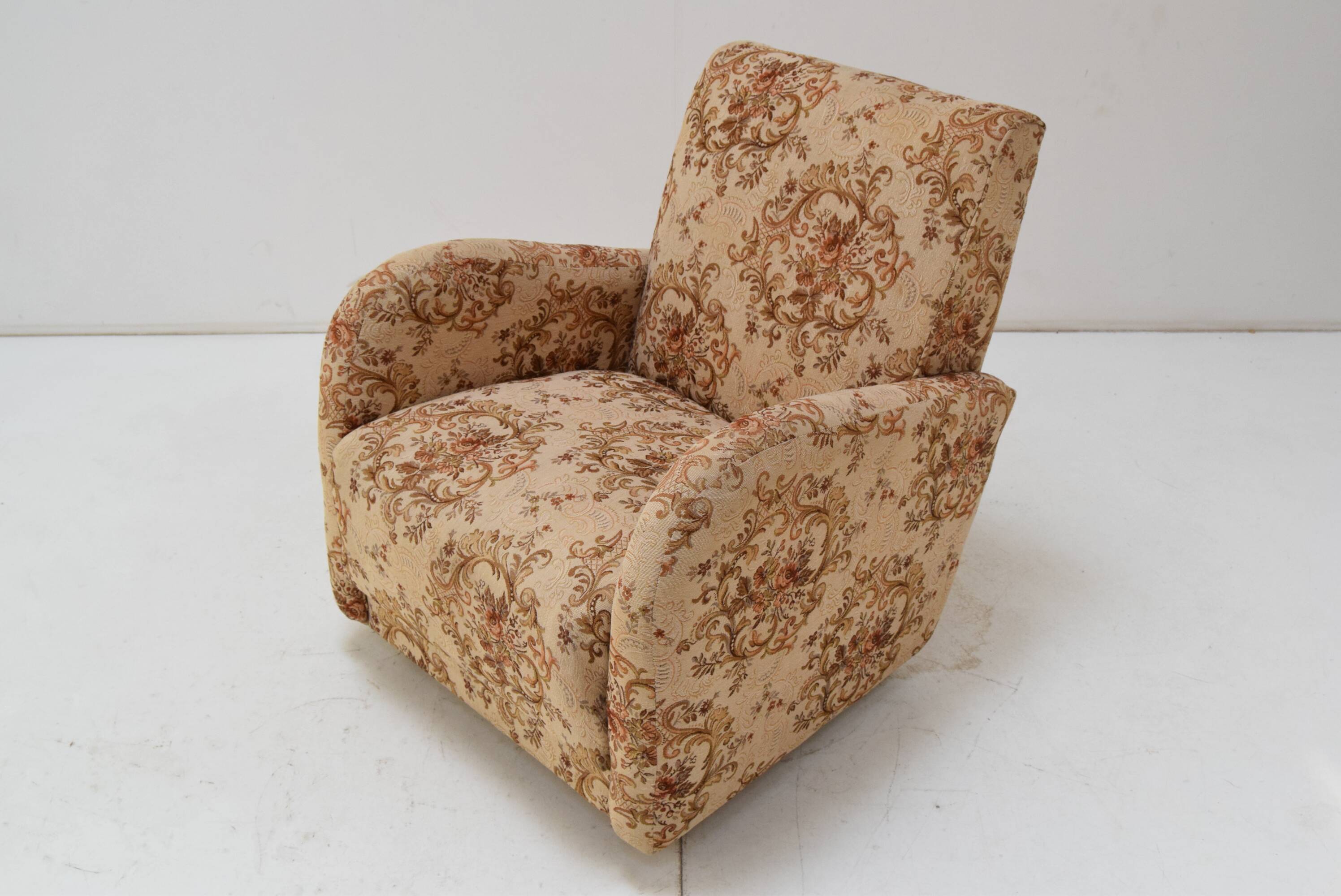 Vintage designed armchair with wheels, Czechoslovakia, 1950s.