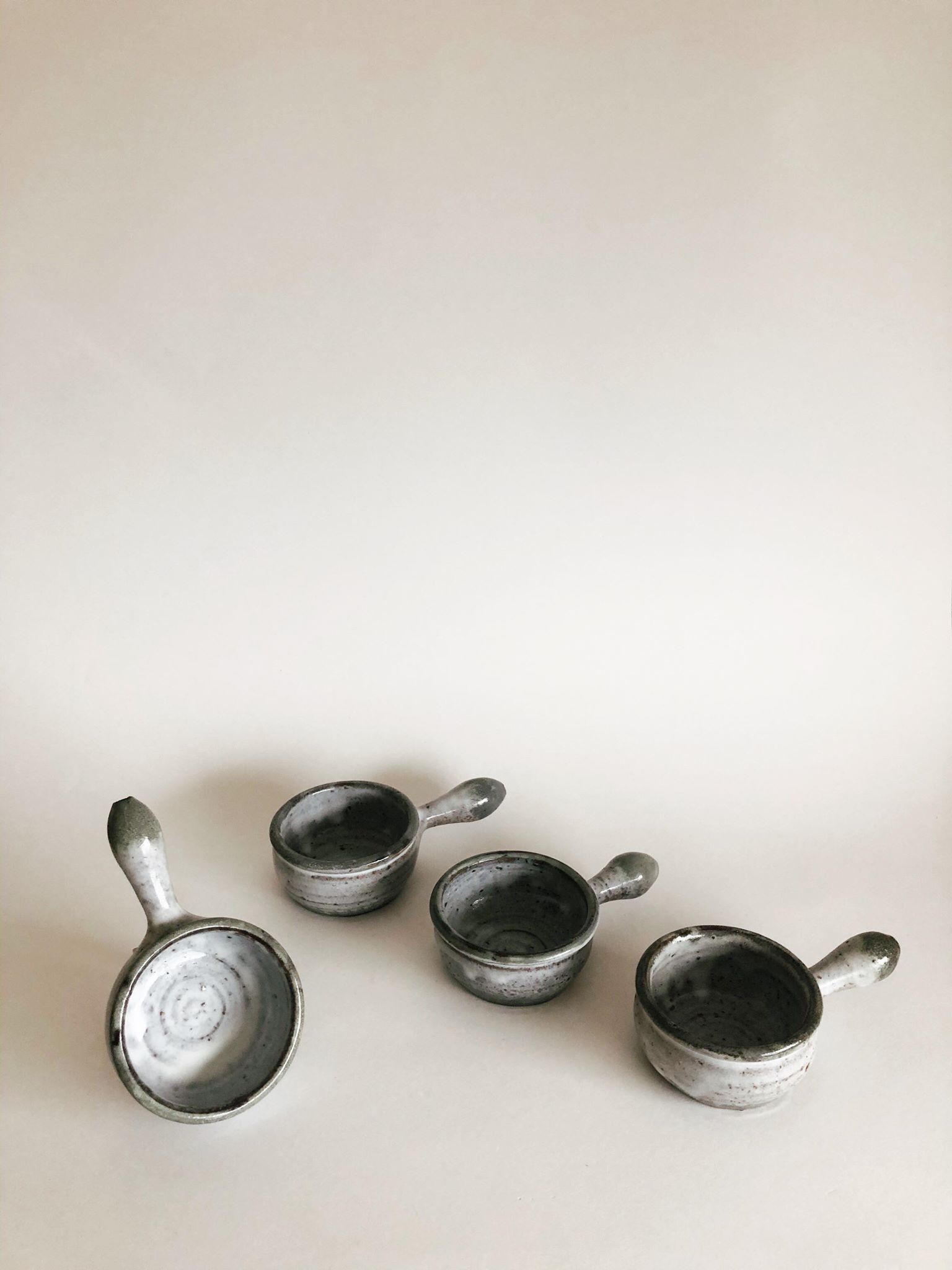 Set of 4 sandstone ramekins