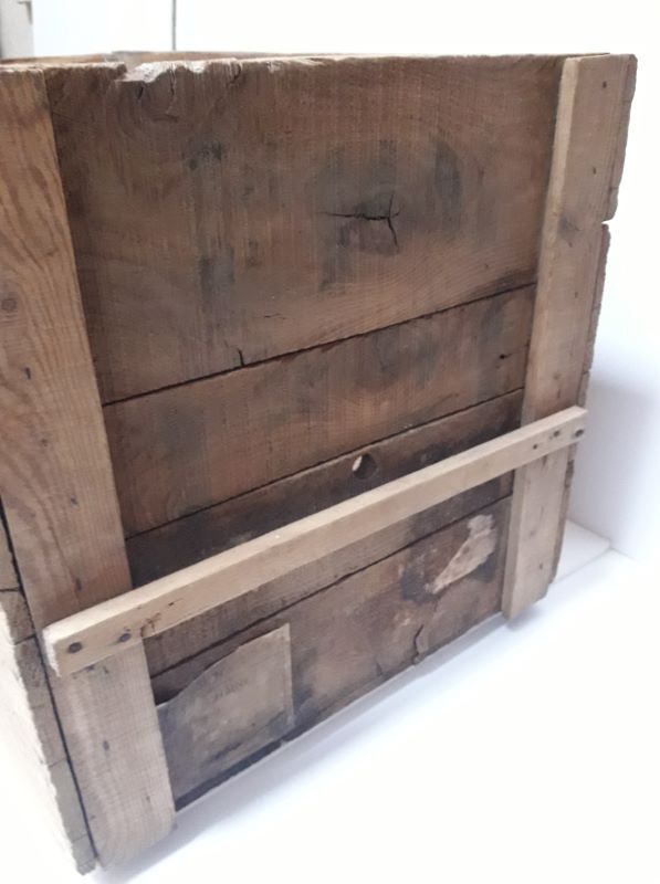 Transport box