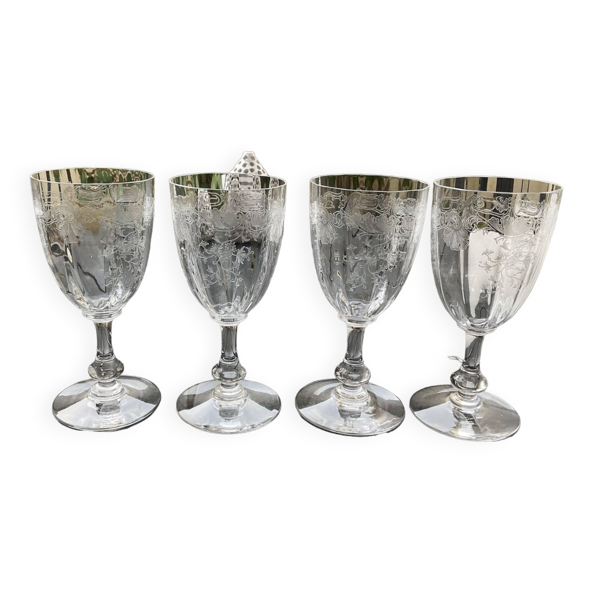4 Saint Louis water glasses. Venetian ribbed massenet model