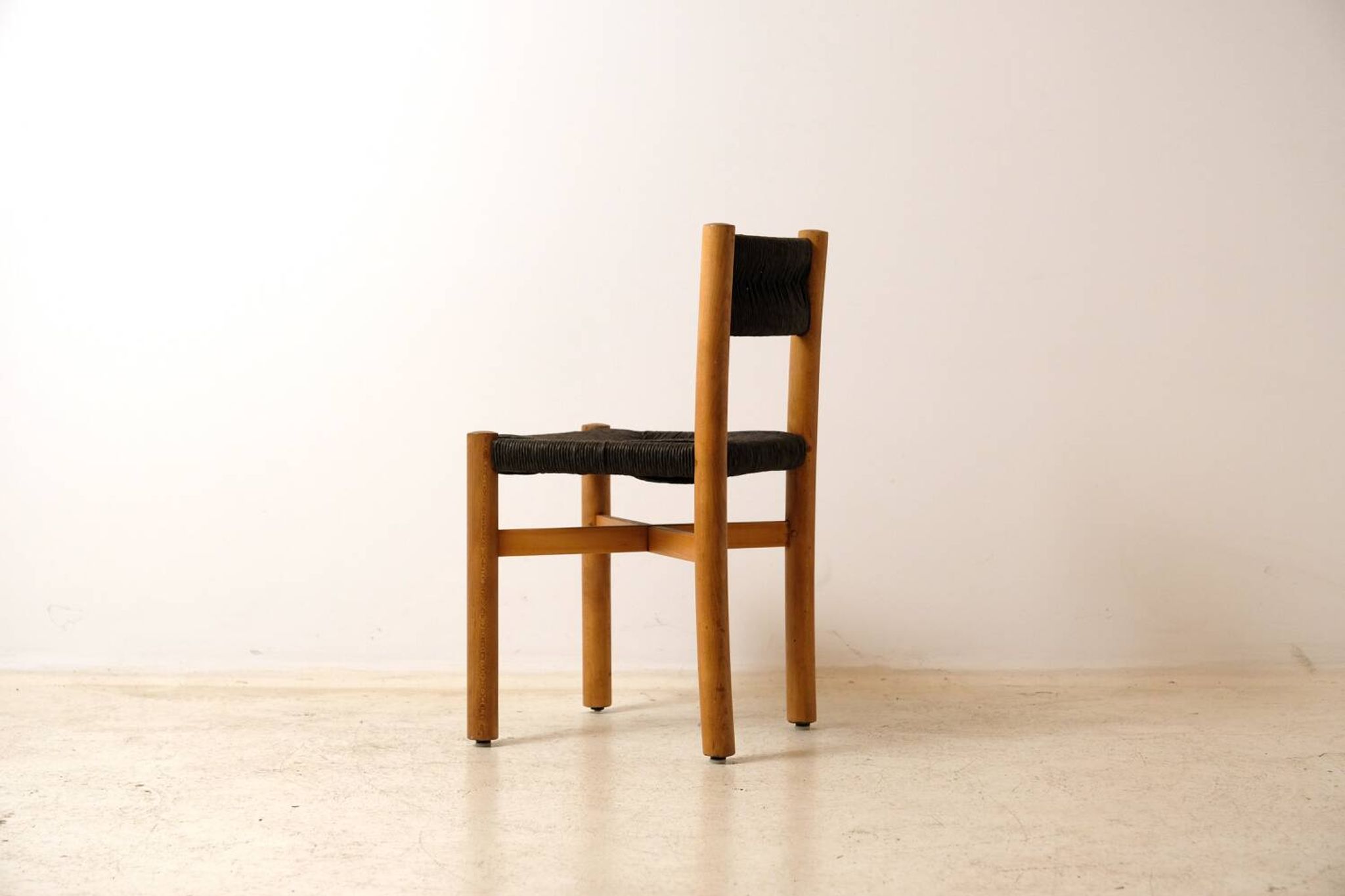 Chaise C. Perriand première version du modèle Meribel