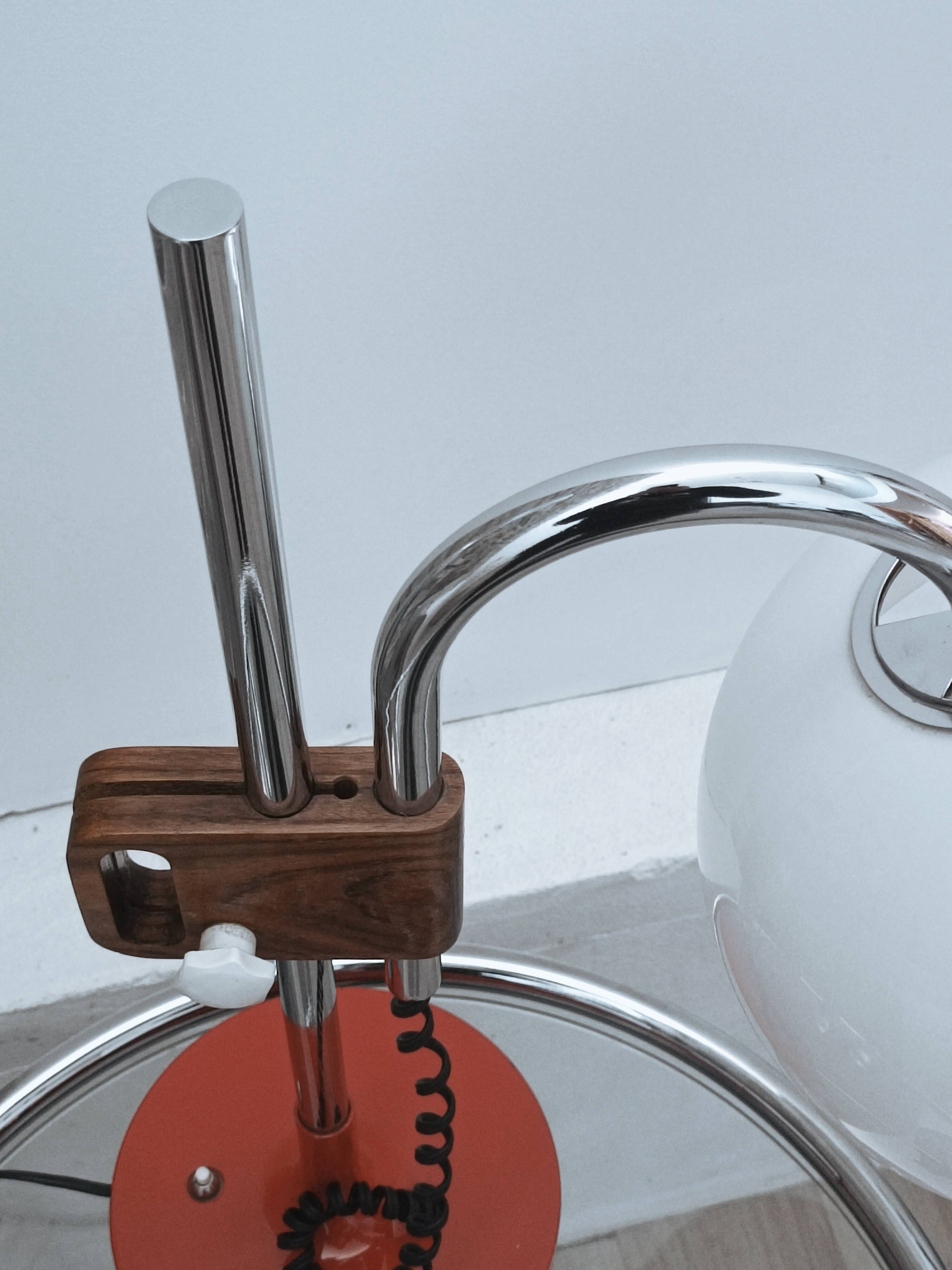 Lampe de table design Pinokio 1970s