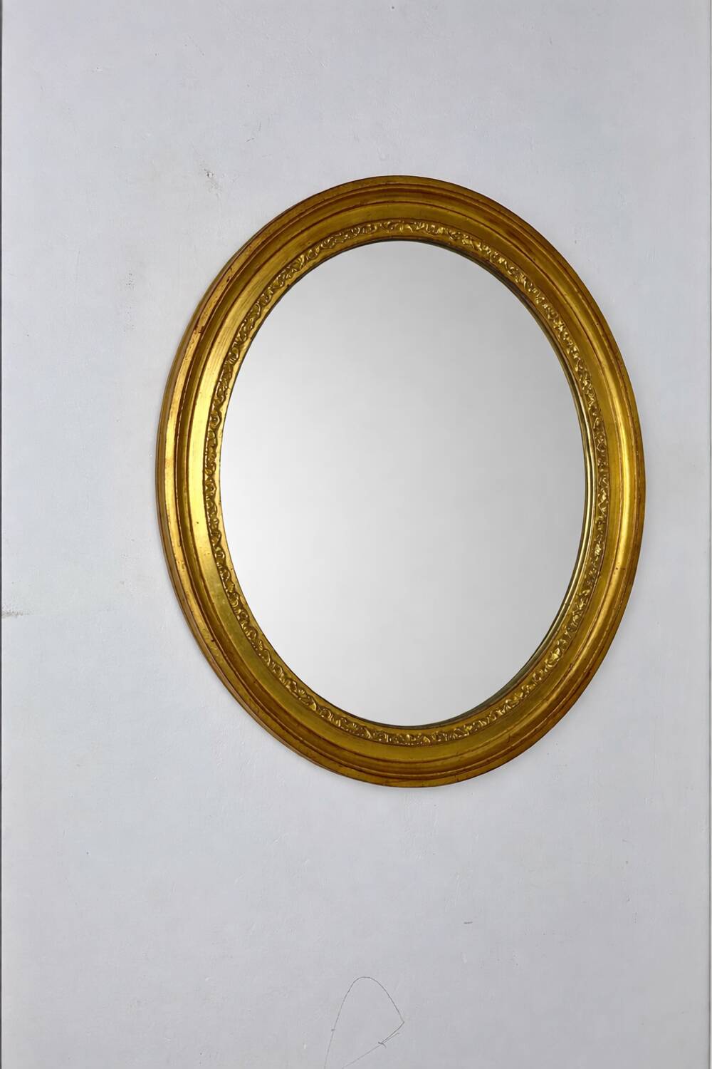 Vintage oval mirror Deknudt plus matching console