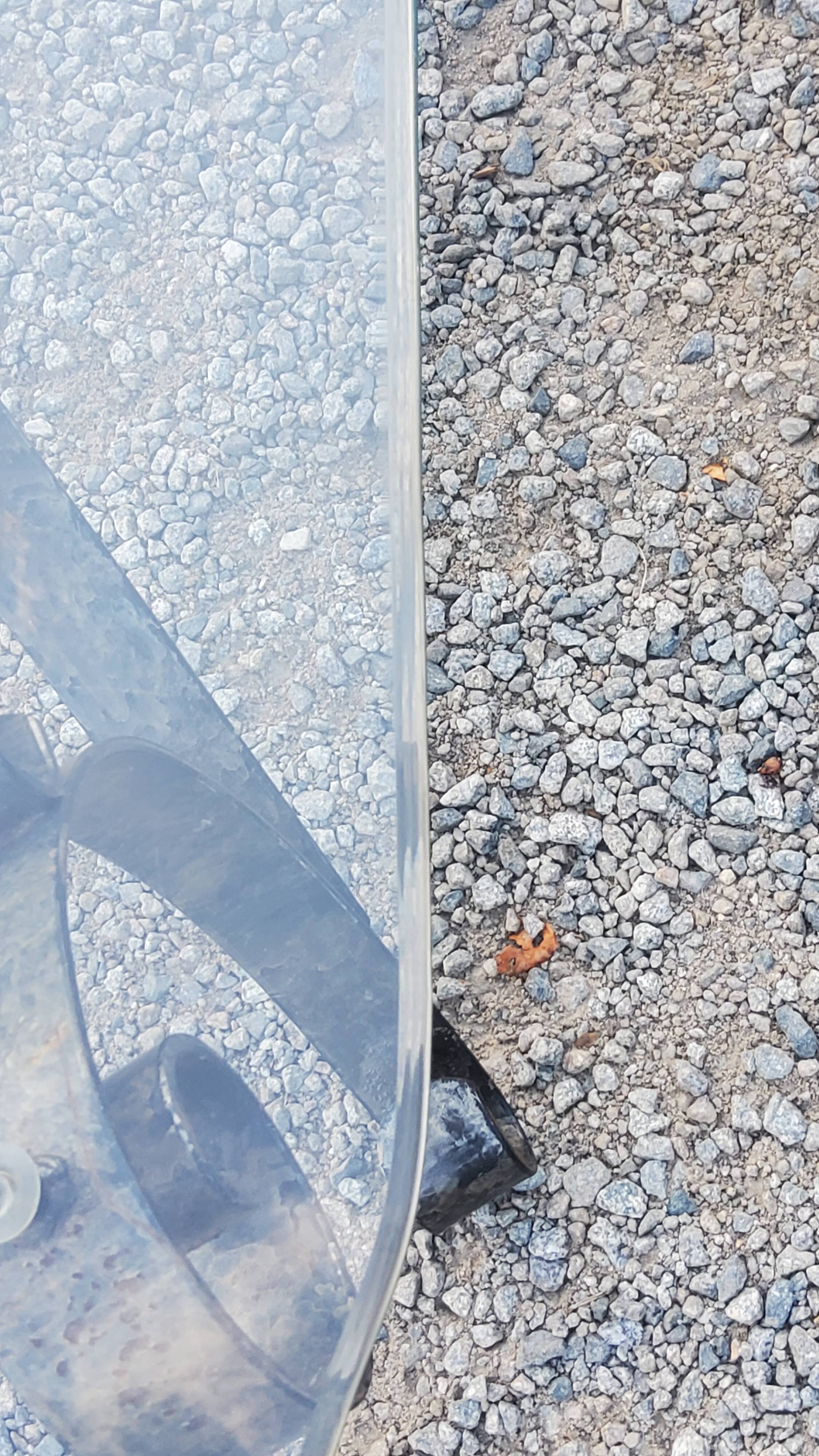 Coffee table from the 70s in wrought iron glass top bec de corbin