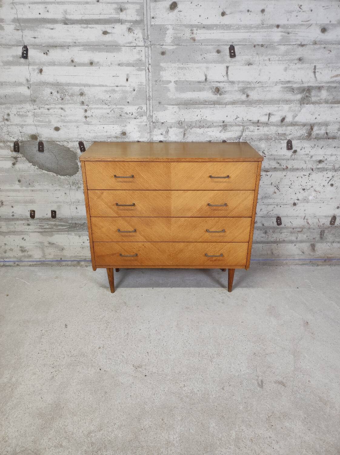 Vintage chest of drawers
