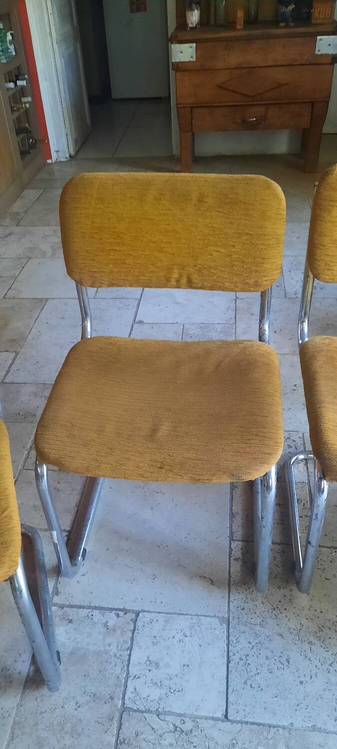Lot de 4 chaises tubulaire chromé vintage