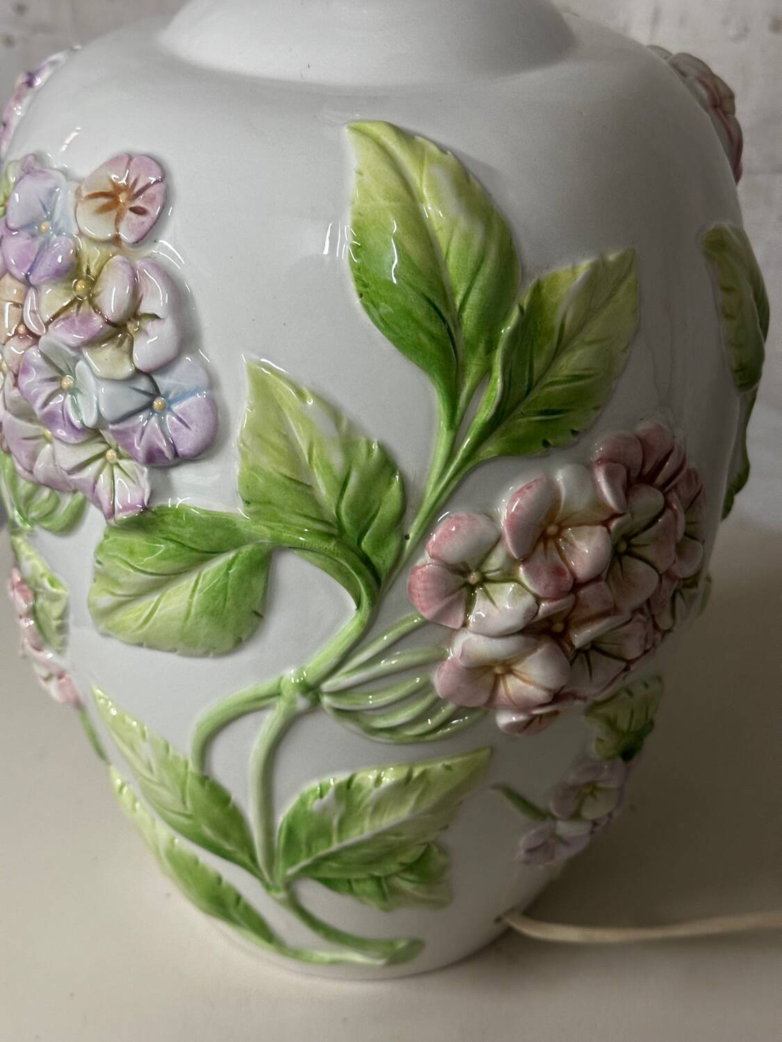 Chaumette Model Hortensias Lamp Base - Barbotine H 40 cm