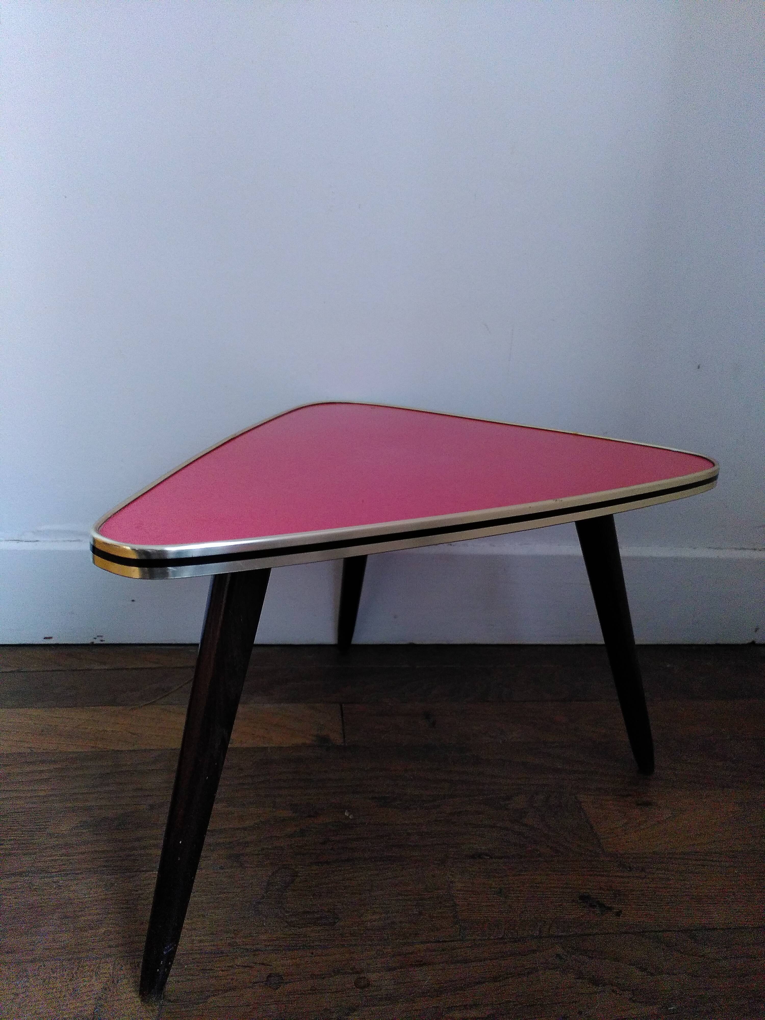 Triopd pedestal table year 50s