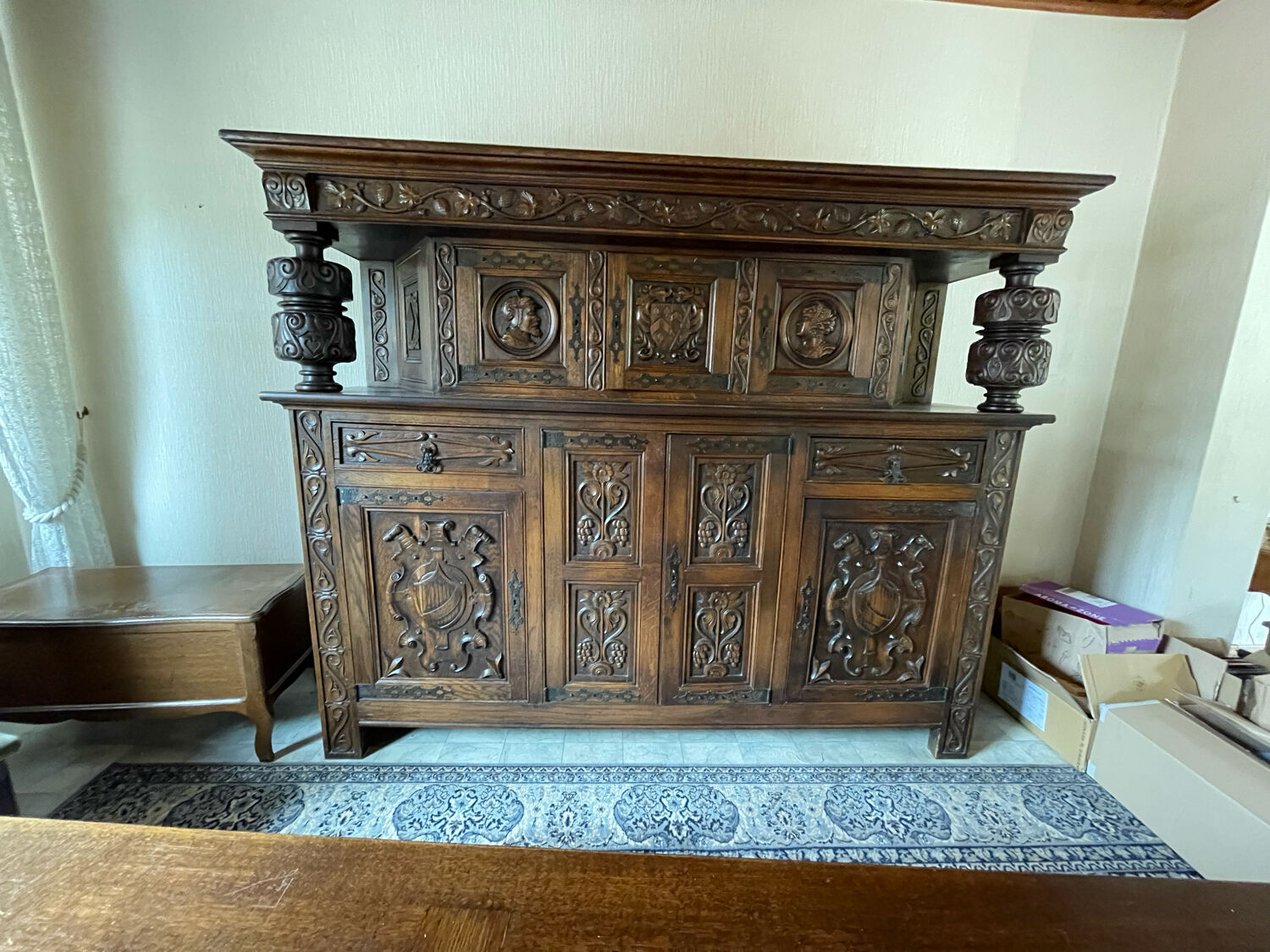 Old Basque Renaissance Buffet