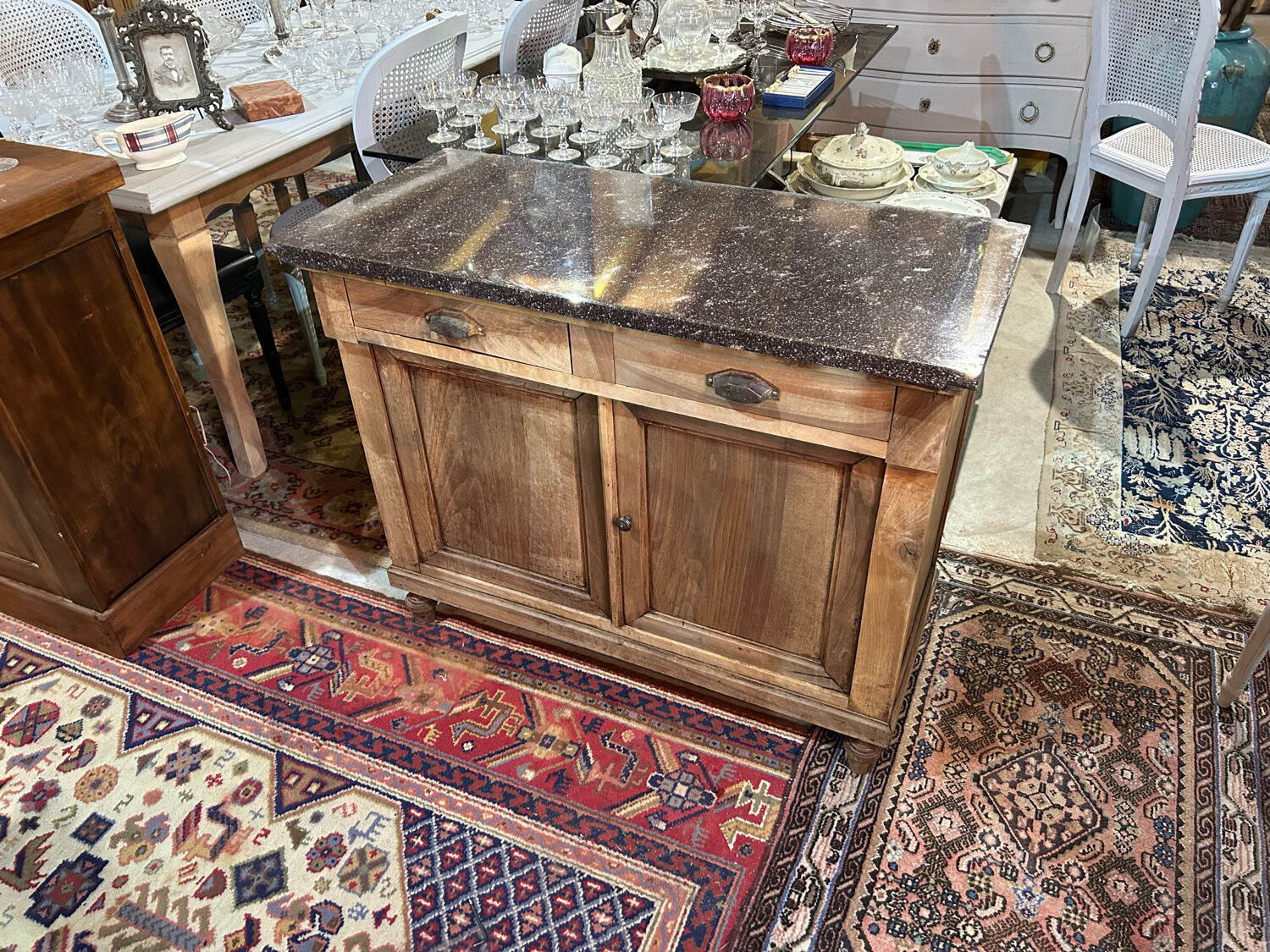 Parisian sideboard in walnut marble top