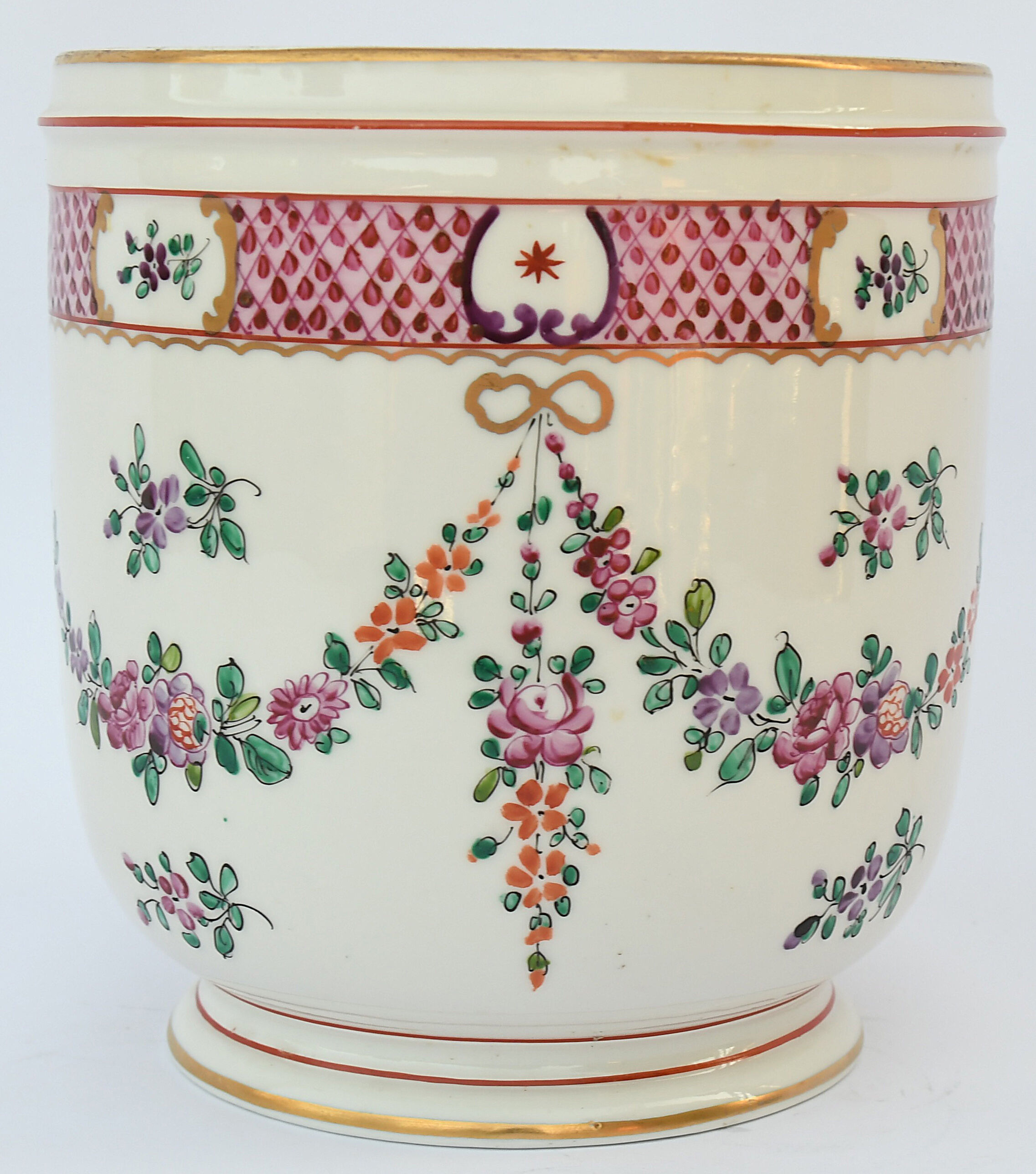 Porcelain pot cover