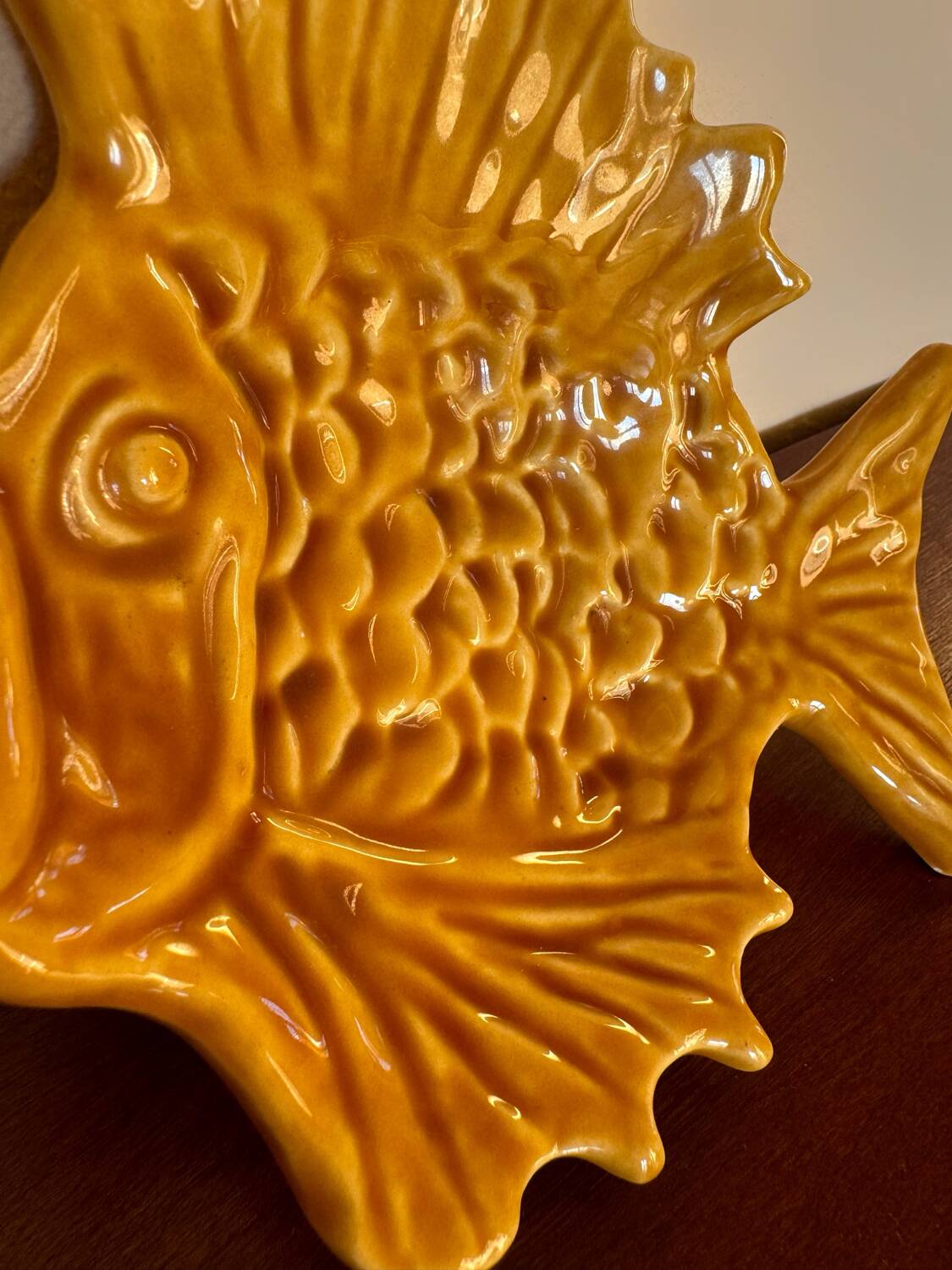 Ceramic fish emptier from the 60s