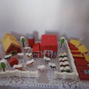 Large wooden toy set about the world of the farm