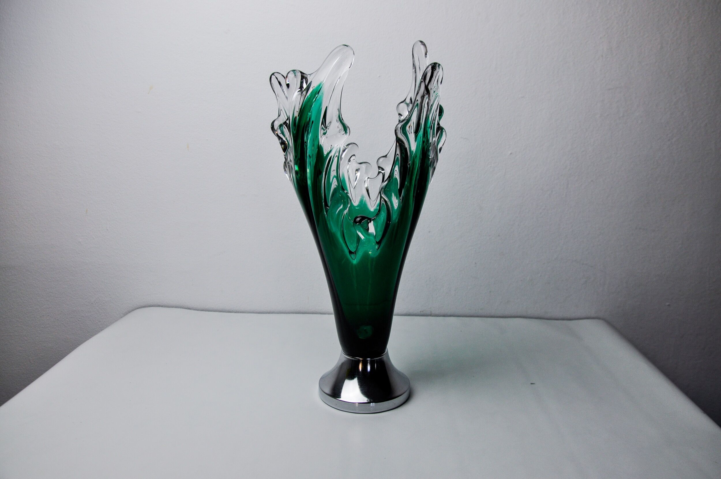 Sommerso vase by seguso in green murano glass, Italy, 1970
