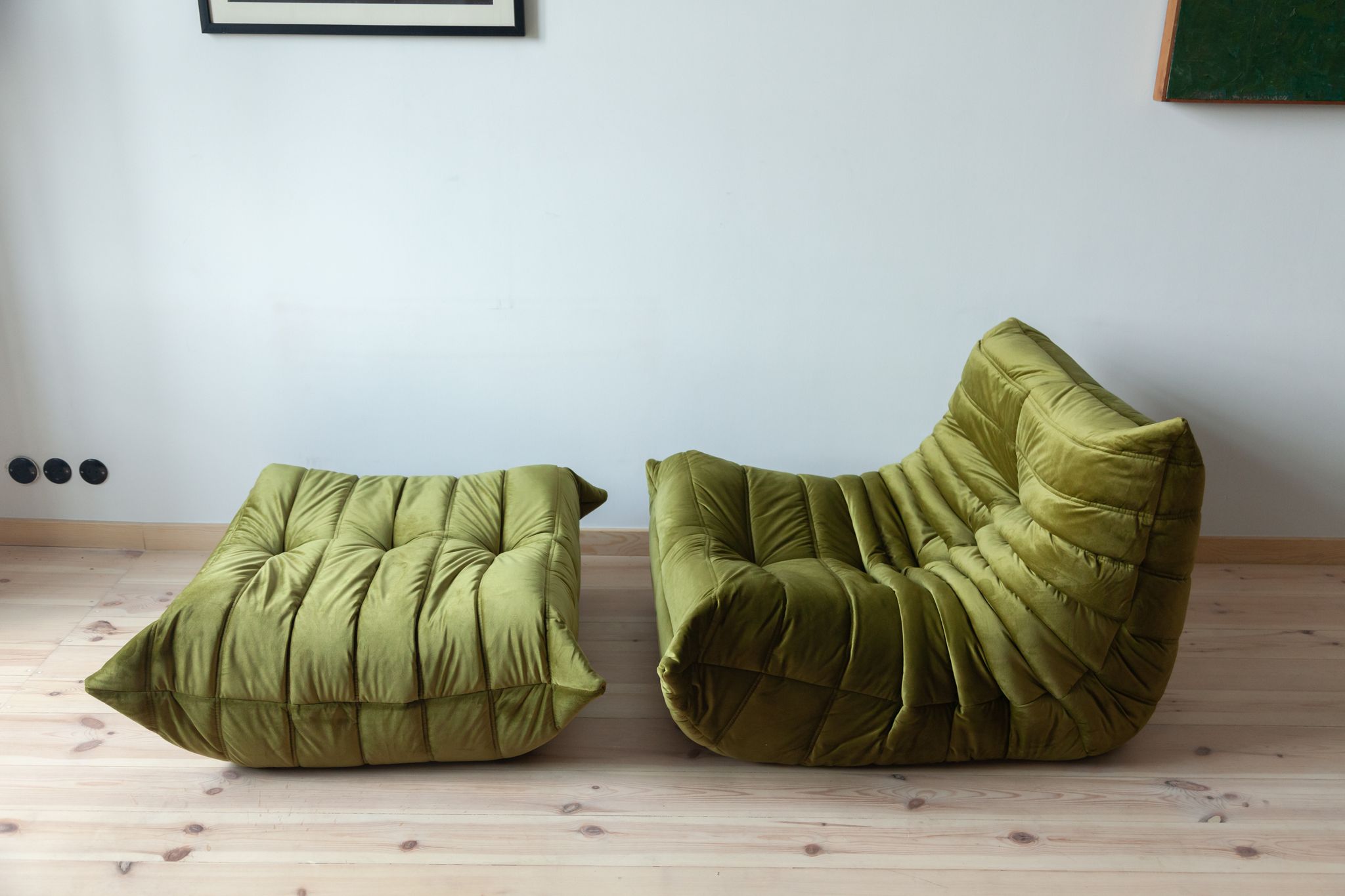 Armchair and pouffe Togo in green olive velvet model designed by Michel Ducaroy 1973