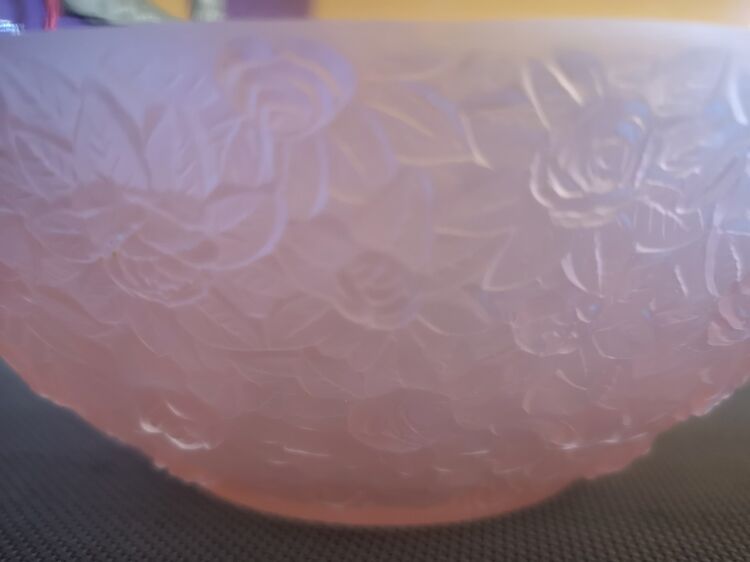 Art Deco pink glass fruit cup - Floral and pink motif - 1930s