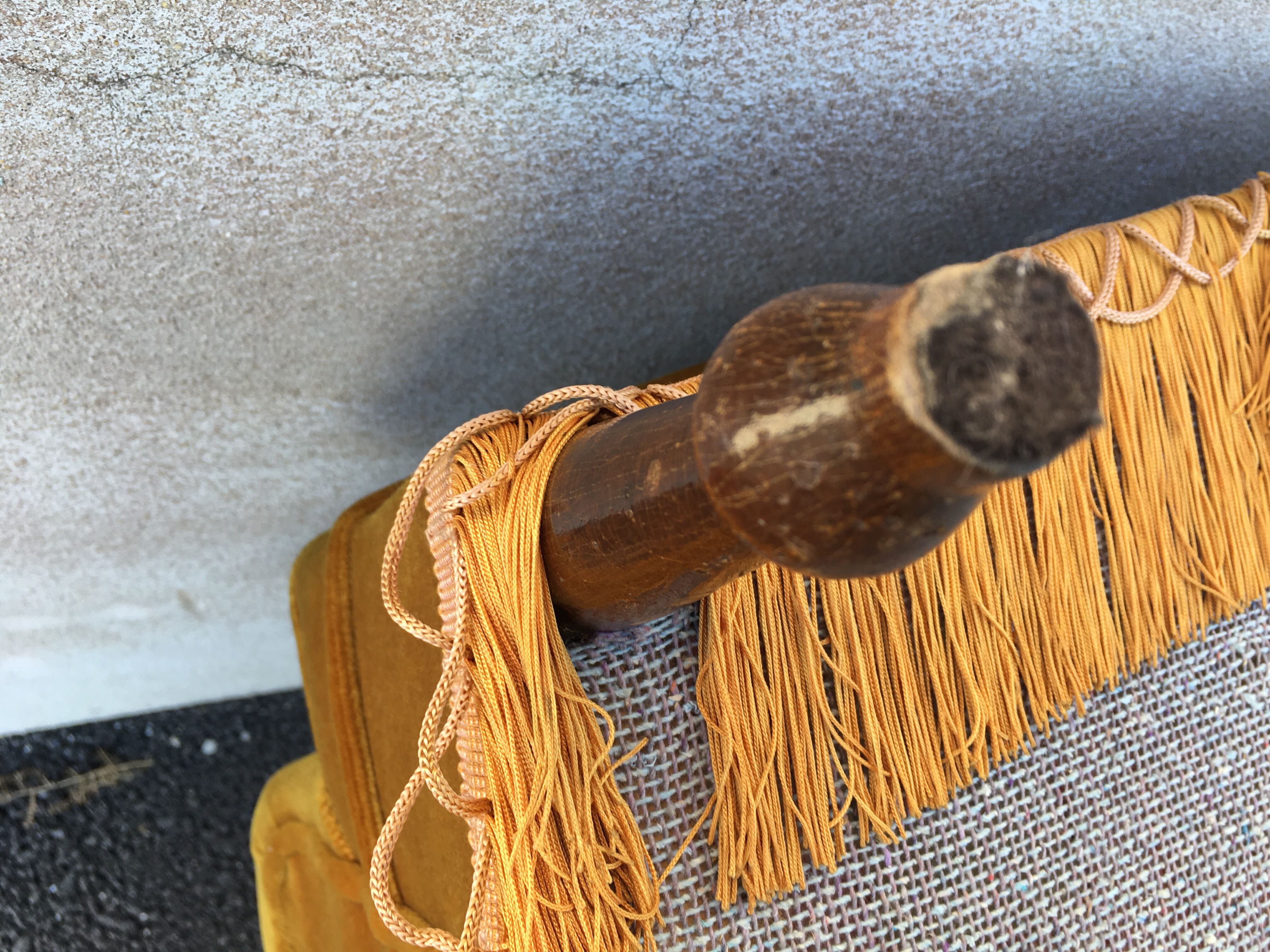 Vintage toad chair velvet gold