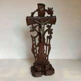 Ancien crucifix style forêt noire