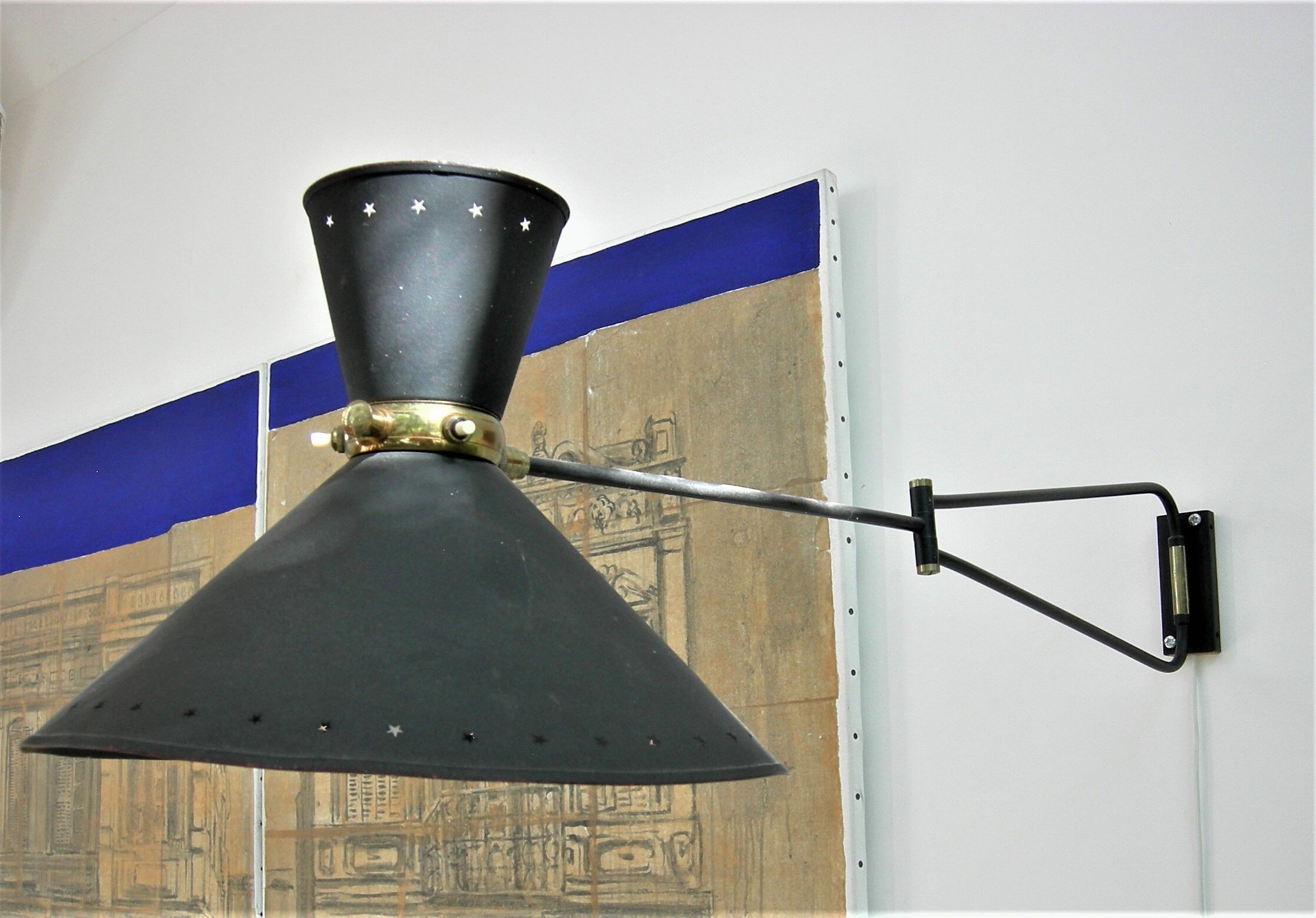 Roger Mathieu's diabolo sconce for Lunel with double lighting