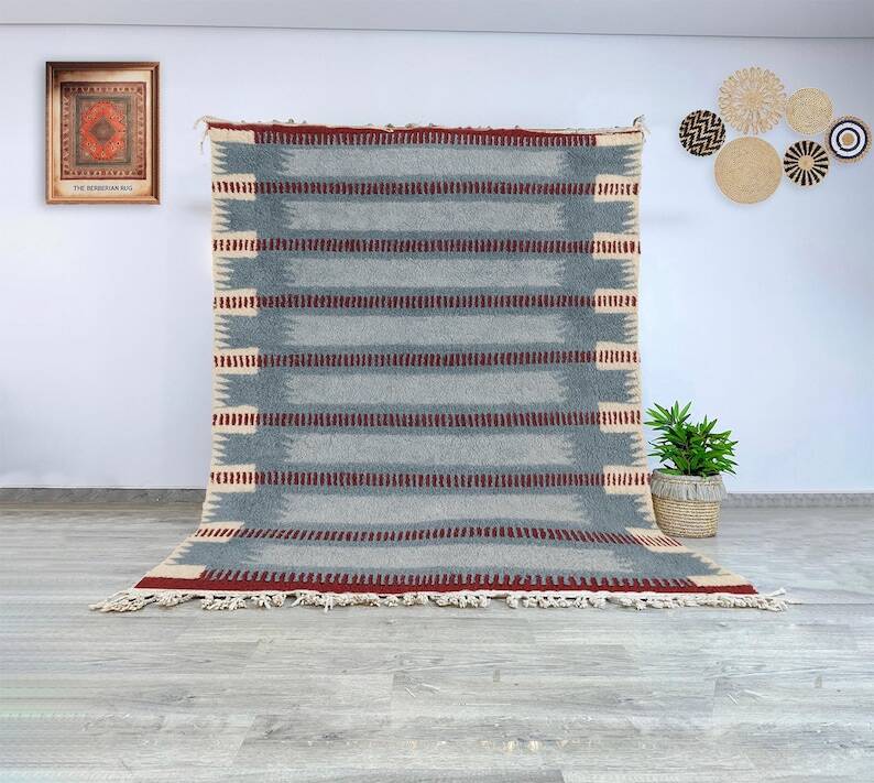 Beni Ourain Berber rug in wool with blue stripes 150/250cm