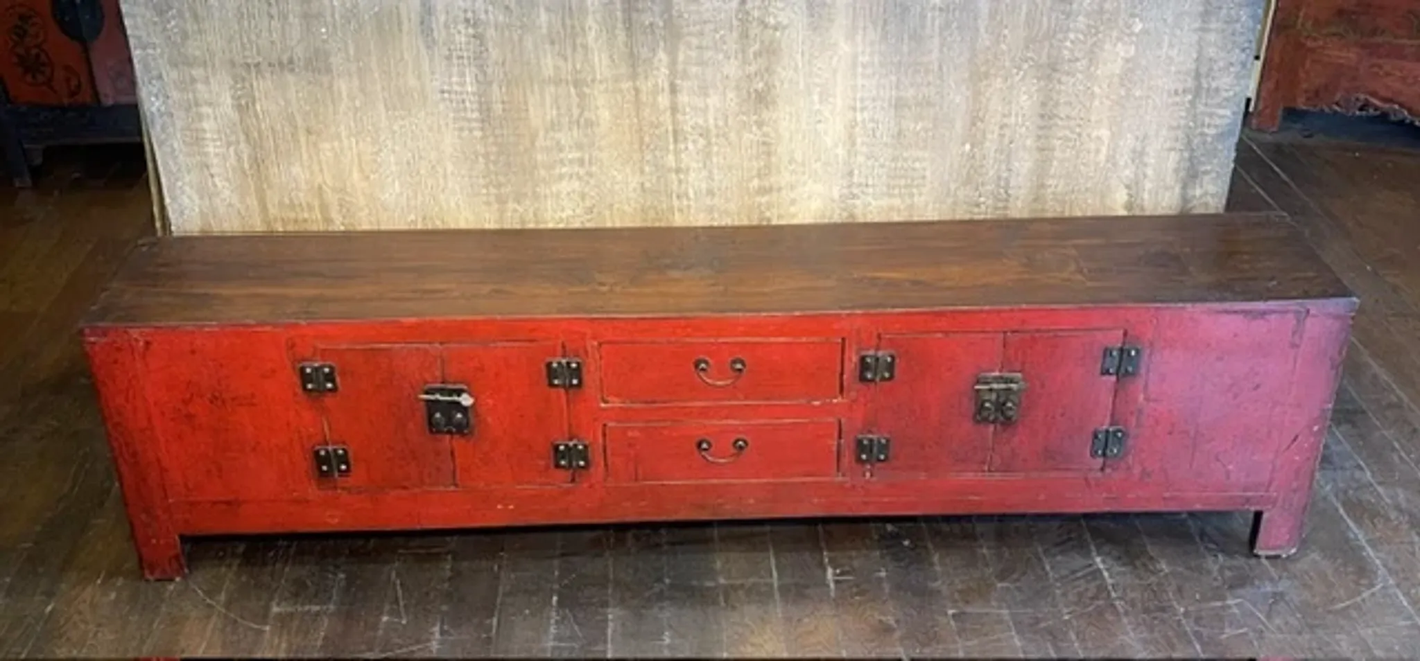 Low ancient Chinese enfilade
