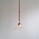 Suspension art déco en verre transparent festonné, années 1920-30