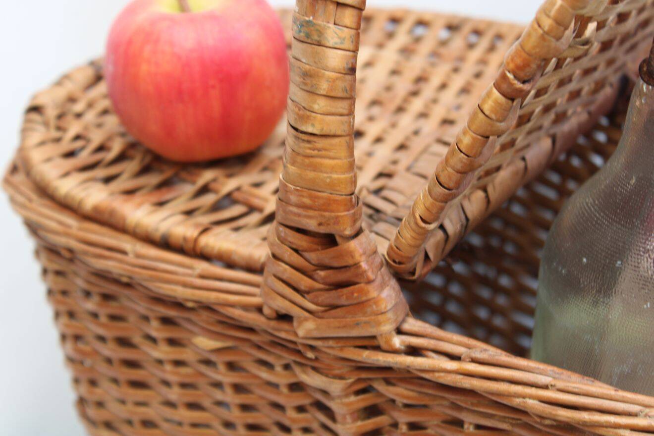 Panier de pique-nique en osier