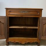 Bahut walnut Louis XV period of the late eighteenth century.