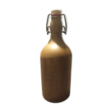 Bouteille en grès marron