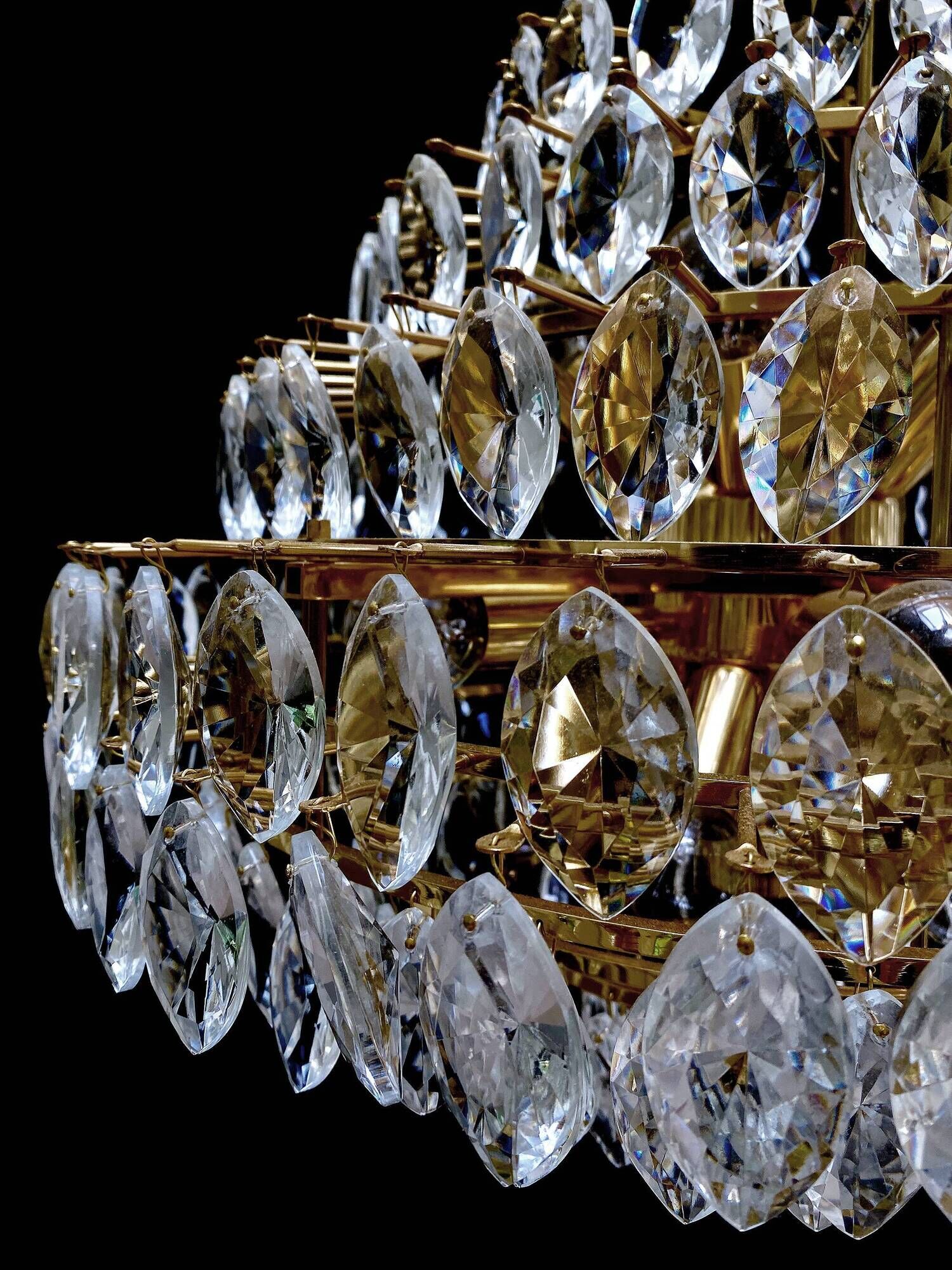 Vintage XXL Luxury Golden Chandelier Fine Gold and Crystal , 60 70 years